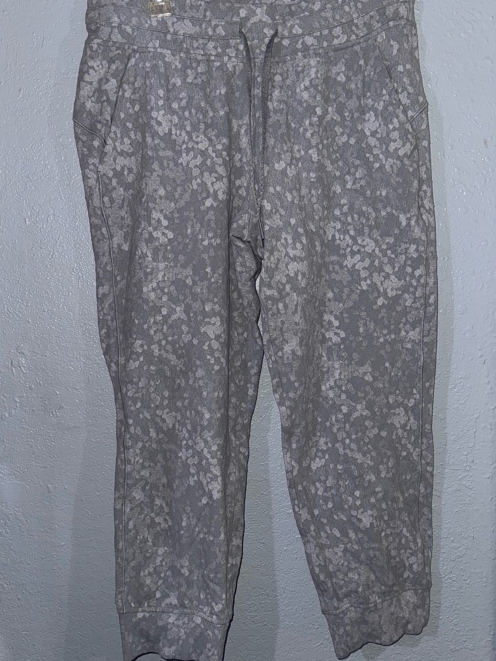 Gray Speckled Women’s Jogger Pants - Brand: